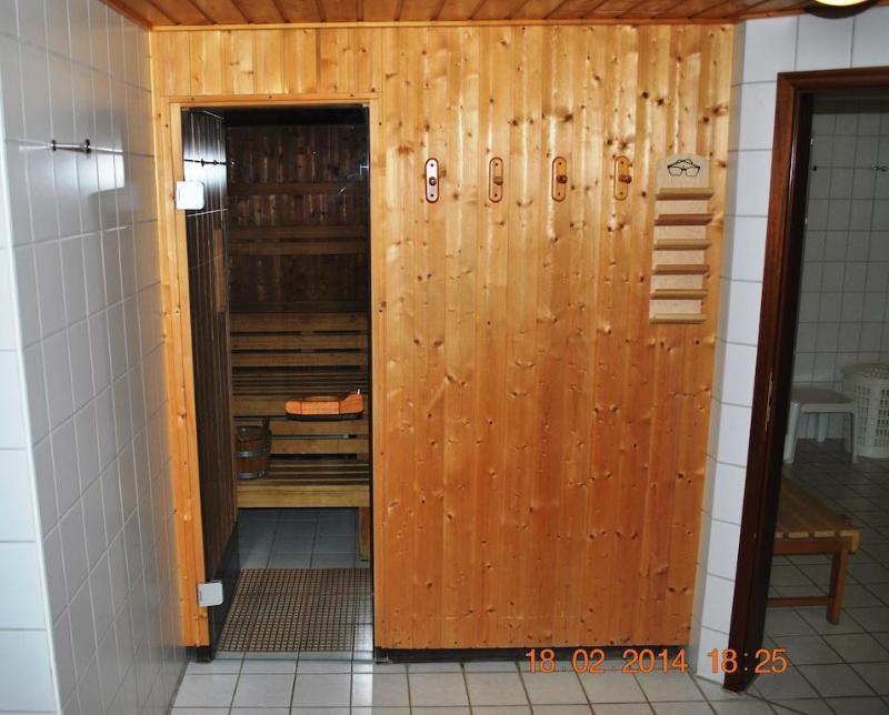 Heidehotel Lubast Екстериор снимка