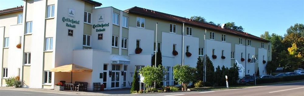 Heidehotel Lubast Екстериор снимка